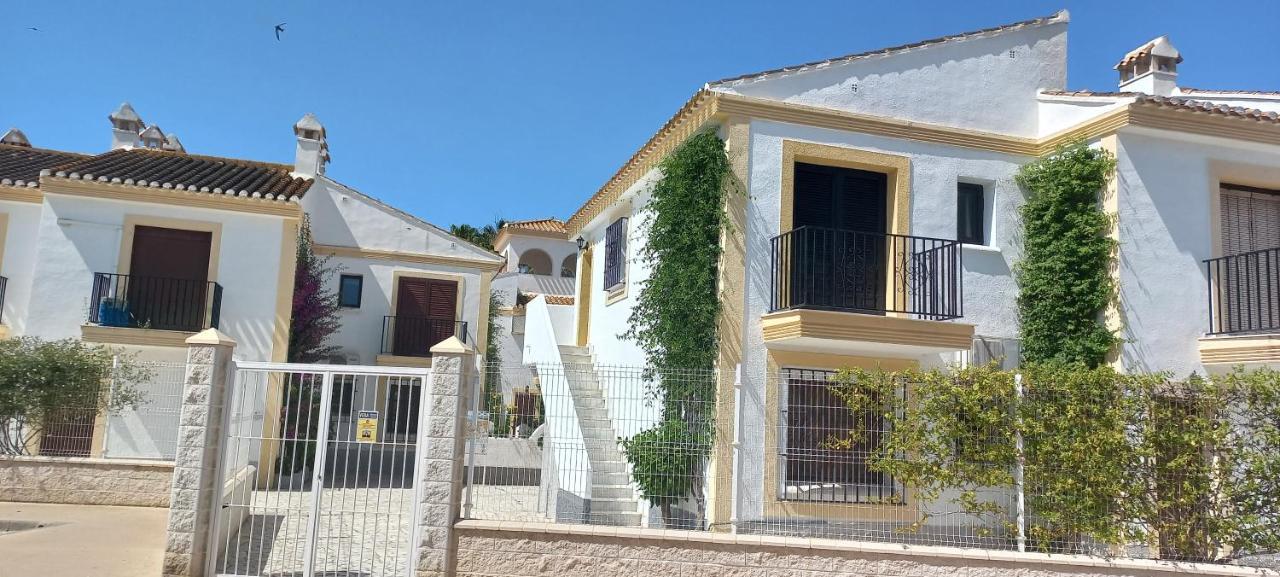 Apartamento Primera Linea De Playa Las Marinas Vera Luaran gambar