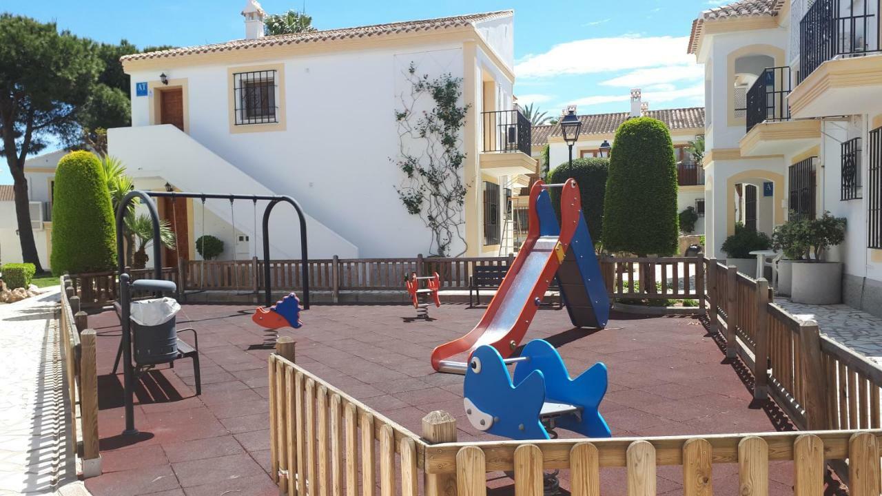 Apartamento Primera Linea De Playa Las Marinas Vera Luaran gambar