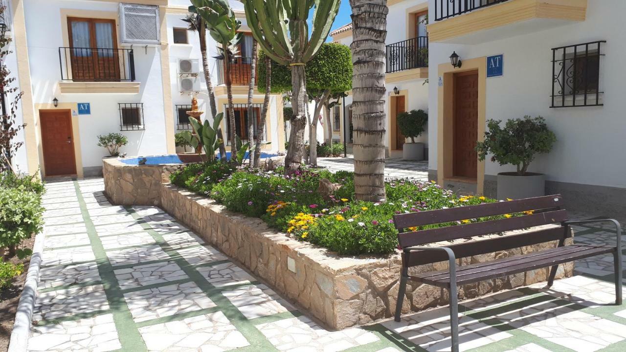 Apartamento Primera Linea De Playa Las Marinas Vera Luaran gambar